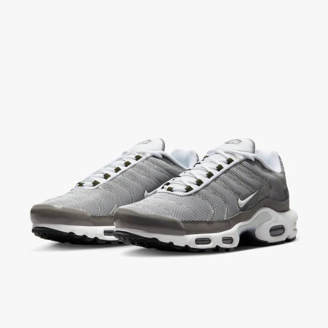 NIKE AIR MAX PLUS TN ''FLAT PEWTER'' - PRONTA ENTREGA