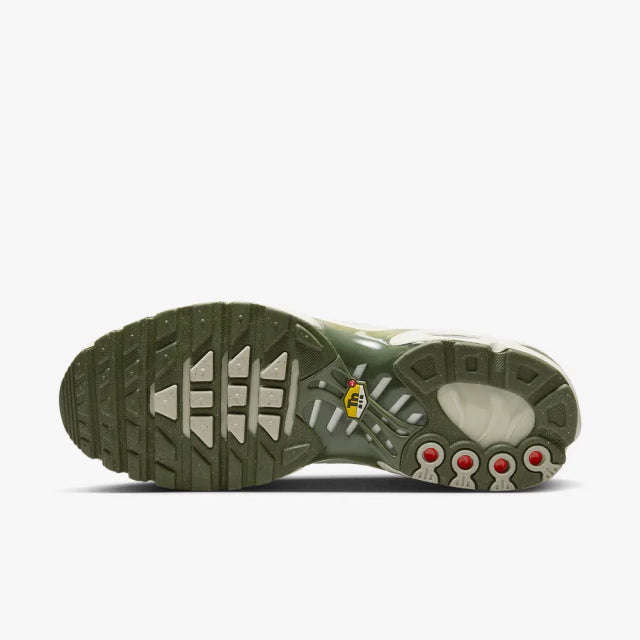 NIKE AIR MAX PLUS TN ''BONE OLIVE'' - PRONTA ENTREGA